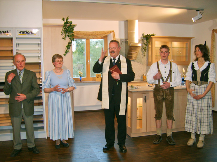 2007 - Erweiterung um ein Küchenstudio - Baufachzentrum Hohenbogen